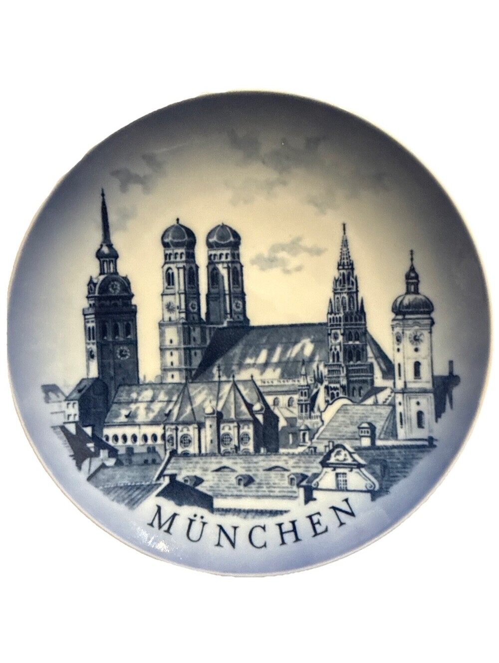 Royal Copenhagen Denmark Munchen Collectible Plate circa 1980-1984 7"  Rare